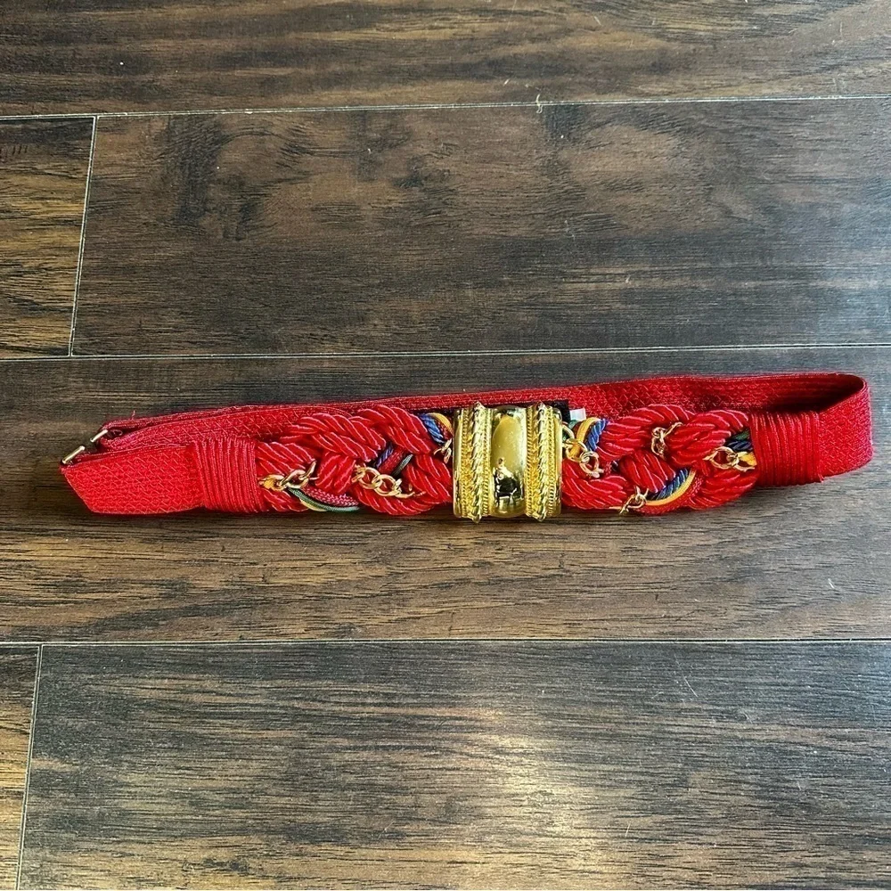 VTG Red Rope Embroidered Chain Belt